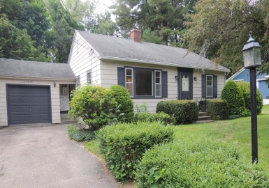 91 Parkton Ave, Worcester, Massachusetts 01605, 3 Bedrooms Bedrooms, 6 Rooms Rooms,2 BathroomsBathrooms,Residential,For Sale,Parkton Ave,73119798