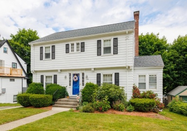 268 Beverly Rd, Worcester, Massachusetts 01605, 3 Bedrooms Bedrooms, 8 Rooms Rooms,1.5 BathroomsBathrooms,Residential,For Sale,Beverly Rd,73127740