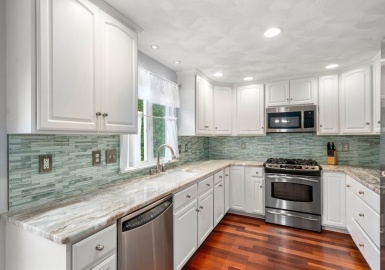37 Dennis St, Attleboro, Massachusetts 02703, 2 Bedrooms Bedrooms, 4 Rooms Rooms,1.5 BathroomsBathrooms,Residential,For Sale,Oakbriar,Dennis St,73134537