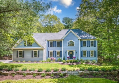 2 Edge Hill Road, Hopkinton, Massachusetts 01748, 4 Bedrooms Bedrooms, 11 Rooms Rooms,3.5 BathroomsBathrooms,Residential,For Sale,Edge Hill Road,73113218