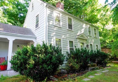 25 Shaw Rd, Wellesley, Massachusetts 02481, 2 Bedrooms Bedrooms, 6 Rooms Rooms,1.5 BathroomsBathrooms,Residential,For Sale,Shaw Rd,73004933