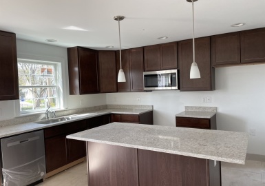 215 High Street, Taunton, Massachusetts 02780, 3 Bedrooms Bedrooms, 6 Rooms Rooms,2.5 BathroomsBathrooms,Residential,For Sale,Canaan Condominiums,High Street,73102039