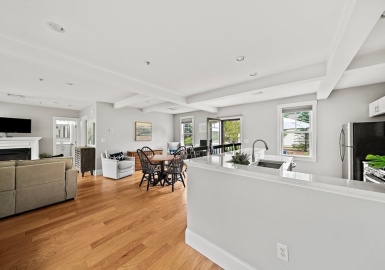 599 Washington St, Pembroke, Massachusetts 02359, 1 Bedroom Bedrooms, 3 Rooms Rooms,1 BathroomBathrooms,Residential,For Sale,599 Washington Place,Washington St,73121566