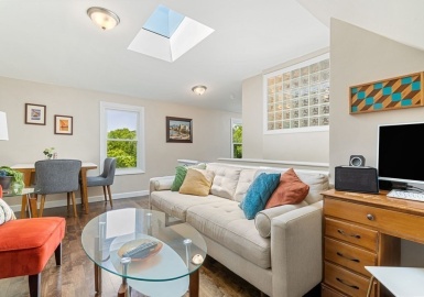 47 R Jamaica St, Boston, Massachusetts 02130, 1 Bedroom Bedrooms, 3 Rooms Rooms,1 BathroomBathrooms,Residential,For Sale,Jamaica St,73118659