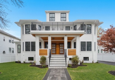 49 Verndale St, Brookline, Massachusetts 02446, 4 Bedrooms Bedrooms, 9 Rooms Rooms,3.5 BathroomsBathrooms,Residential,For Sale,Verndale St,73107955