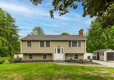 290 Walnut Street, Abington, Massachusetts 02351, 4 Bedrooms Bedrooms, 7 Rooms Rooms,2 BathroomsBathrooms,Residential,For Sale,Walnut Street,73132771