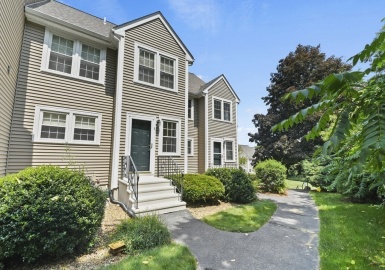 3 Hovey Pond Drive, Grafton, Massachusetts 01536, 2 Bedrooms Bedrooms, 6 Rooms Rooms,1.5 BathroomsBathrooms,Residential,For Sale,Hovey Pond Estates,Hovey Pond Drive,73144832