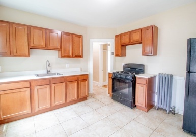 55 Thetford, Boston, Massachusetts 02124, 3 Bedrooms Bedrooms, 4 Rooms Rooms,1 BathroomBathrooms,Residential Lease,For Rent,Thetford,73141561