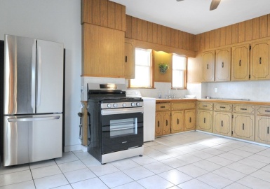 7 Orient Avenue, Boston, Massachusetts 02128, 2 Bedrooms Bedrooms, 7 Rooms Rooms,1 BathroomBathrooms,Residential Lease,For Rent,Orient Avenue,73145591