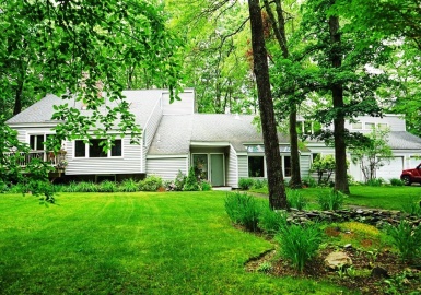 251 Reedy Meadow, Groton, Massachusetts 01450, 4 Bedrooms Bedrooms, 9 Rooms Rooms,2 BathroomsBathrooms,Residential,For Sale,Reedy Meadow,73125133