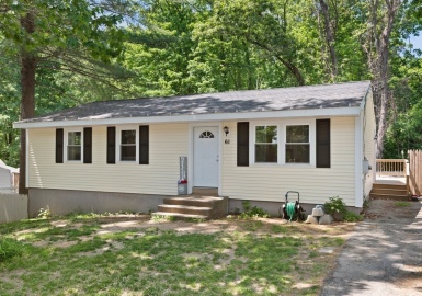 61 Idlewood St, Southbridge, Massachusetts 01550, 3 Bedrooms Bedrooms, 5 Rooms Rooms,1 BathroomBathrooms,Residential,For Sale,Idlewood St,73119208