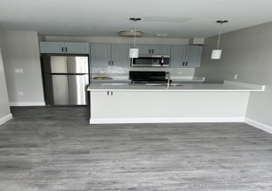 882 Massachusetts Ave, Arlington, Massachusetts 02155, 1 Bedroom Bedrooms, 3 Rooms Rooms,1 BathroomBathrooms,Residential Lease,For Rent,Massachusetts Ave,73137191