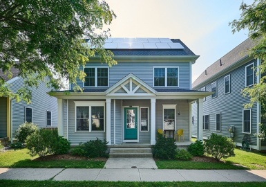 115 Moser Street, Northampton, Massachusetts 01060, 3 Bedrooms Bedrooms, 6 Rooms Rooms,2.5 BathroomsBathrooms,Residential,For Sale,Moser Street,73127950