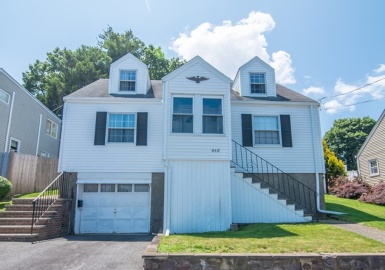 468 Proctor Ave, Revere, Massachusetts 02151, 4 Bedrooms Bedrooms, 7 Rooms Rooms,2 BathroomsBathrooms,Residential,For Sale,Proctor Ave,73132738