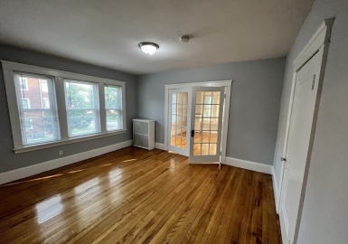 80 Lovell St, Worcester, Massachusetts 01603, 3 Bedrooms Bedrooms, 5 Rooms Rooms,1 BathroomBathrooms,Residential Lease,For Rent,Lovell St,73178937