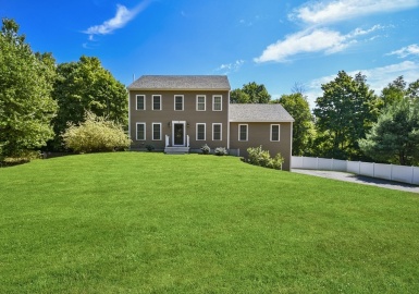 7 Calamint Hill Road N, Princeton, Massachusetts 01541, 3 Bedrooms Bedrooms, 9 Rooms Rooms,2.5 BathroomsBathrooms,Residential,For Sale,Calamint Hill Road N,73121857