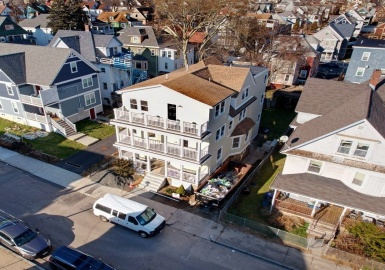 10 Brenton, Boston, Massachusetts 02121, 3 Bedrooms Bedrooms, 5 Rooms Rooms,1 BathroomBathrooms,Residential Lease,For Rent,Brenton,73190905