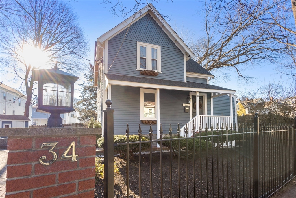 34 Burt Street, Boston, Massachusetts 02124