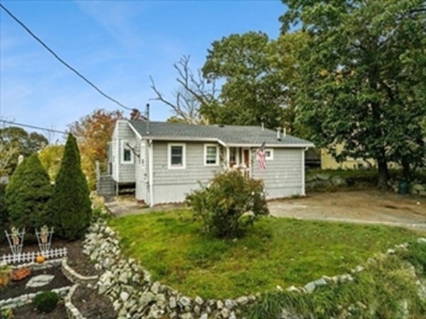 14 Overlook Rd, Weymouth, Massachusetts 02189