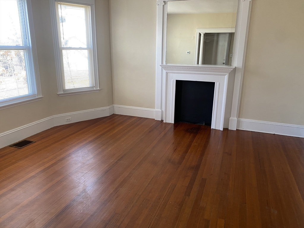 19 Central Street, Methuen, Massachusetts 01844