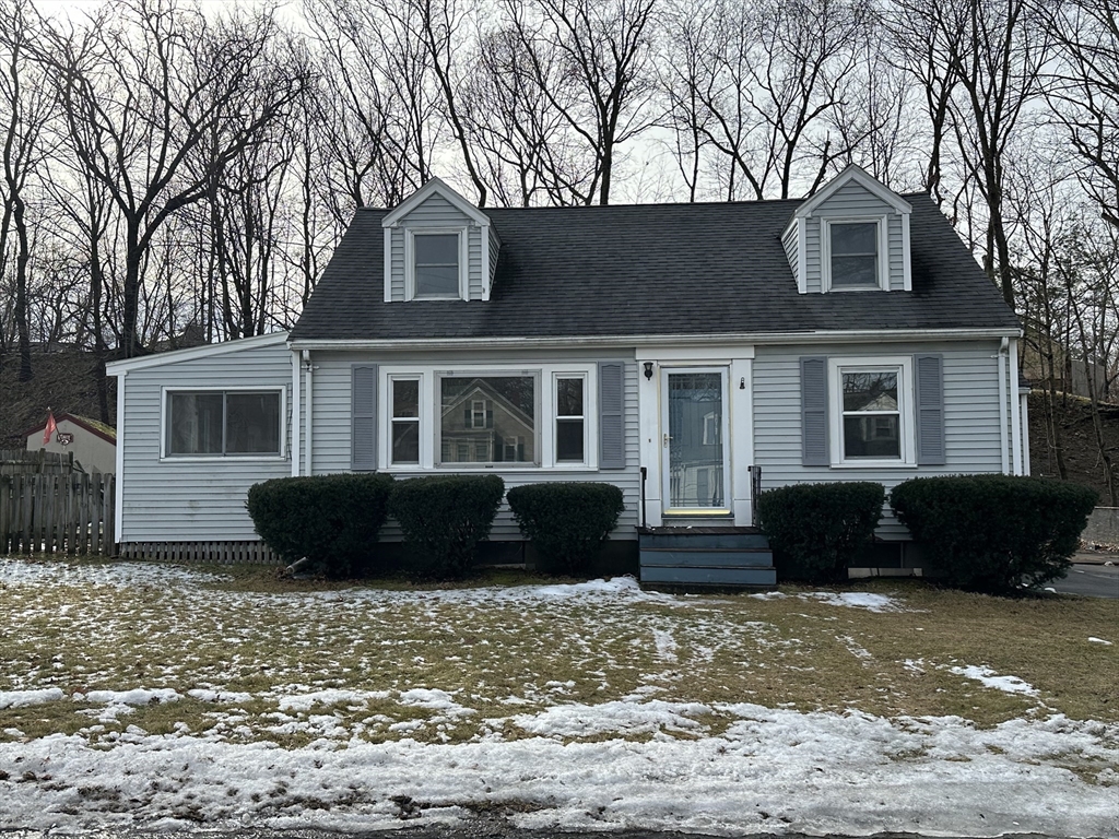 21 Mayflower Rd, Woburn, Massachusetts 01801