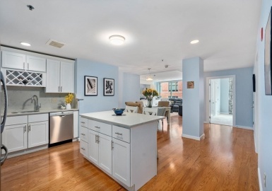 234 Causeway, Boston, Massachusetts 02114, 2 Bedrooms Bedrooms, 4 Rooms Rooms,1 BathroomBathrooms,Residential,For Sale,Strada 234,Causeway,73128043