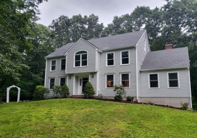 3 Daniels Rd, Medway, Massachusetts 02053, 4 Bedrooms Bedrooms, 10 Rooms Rooms,2.5 BathroomsBathrooms,Residential,For Sale,Daniels Rd,73150422