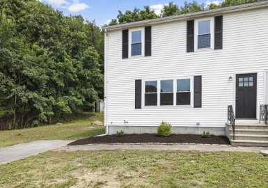 70 Landing Drive, Taunton, Massachusetts 02780, 3 Bedrooms Bedrooms, 9 Rooms Rooms,2 BathroomsBathrooms,Residential,For Sale,Landing Drive,73138517