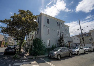 281 Cardinal Medeiros Ave, Cambridge, Massachusetts 02141, 2 Bedrooms Bedrooms, 5 Rooms Rooms,1 BathroomBathrooms,Residential Lease,For Rent,Cardinal Medeiros Ave,73122626