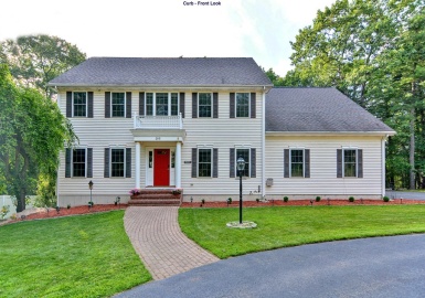 203 Fruit Street, Hopkinton, Massachusetts 01748, 4 Bedrooms Bedrooms, 9 Rooms Rooms,4 BathroomsBathrooms,Residential,For Sale,Fruit Street,73133897