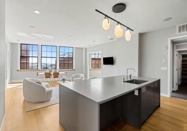 481 Harrison Ave, Boston, Massachusetts 02118, 3 Bedrooms Bedrooms, 7 Rooms Rooms,3 BathroomsBathrooms,Residential,For Sale,Jordan Lofts,Harrison Ave,73097214