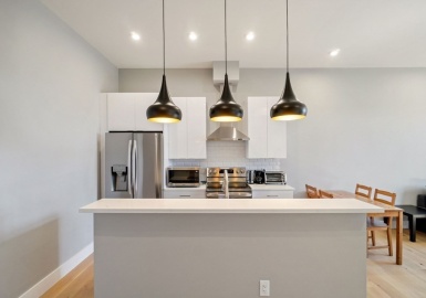 240 Mystic Ave, Somerville, Massachusetts 02145, 1 Bedroom Bedrooms, 3 Rooms Rooms,1 BathroomBathrooms,Residential,For Sale,Eastside Place Condominium,Mystic Ave,73124419