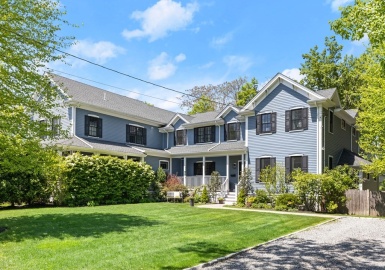 125 Webster St, Newton, Massachusetts 02465, 4 Bedrooms Bedrooms, 8 Rooms Rooms,6 BathroomsBathrooms,Residential,For Sale,Webster St,73112956