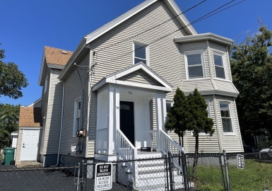 79 Fayette St, Lynn, Massachusetts 01902, 4 Bedrooms Bedrooms, 7 Rooms Rooms,2.5 BathroomsBathrooms,Residential,For Sale,Fayette St,73146334