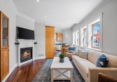 249 K St, Boston, Massachusetts 02127, 2 Bedrooms Bedrooms, 7 Rooms Rooms,1 BathroomBathrooms,Residential,For Sale,K St,73128162