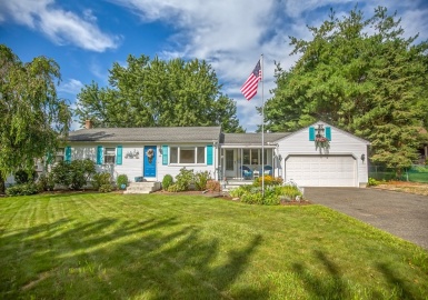 13 Salli Cir, Ludlow, Massachusetts 01056, 3 Bedrooms Bedrooms, 5 Rooms Rooms,1 BathroomBathrooms,Residential,For Sale,Salli Cir,73147277