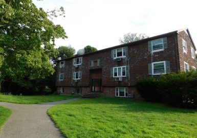 135 John A Dunn Memorial Dr, Rockland, Massachusetts 02370, 2 Bedrooms Bedrooms, 4 Rooms Rooms,1.5 BathroomsBathrooms,Residential,For Sale,John A Dunn Memorial Dr,73145601