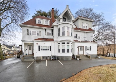 81 Summer St, Stoughton, Massachusetts 02072, 2 Bedrooms Bedrooms, 4 Rooms Rooms,1 BathroomBathrooms,Residential,For Sale,Summer St,73123982