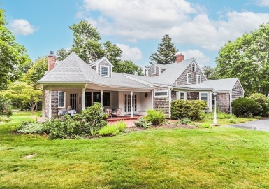 185 South Sea Ave, Yarmouth, Massachusetts 02673, 4 Bedrooms Bedrooms, 8 Rooms Rooms,3.5 BathroomsBathrooms,Residential,For Sale,South Sea Ave,73138596