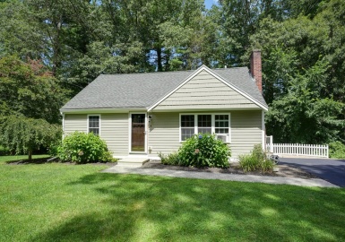 4 Stub Toe Ln, Southborough, Massachusetts 01772, 3 Bedrooms Bedrooms, 5 Rooms Rooms,2 BathroomsBathrooms,Residential,For Sale,Stub Toe Ln,73149127