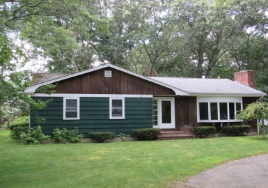 68 Deepwood Dr, Falmouth, Massachusetts 02536, 4 Bedrooms Bedrooms, 7 Rooms Rooms,1 BathroomBathrooms,Residential,For Sale,Deepwood Dr,73143541