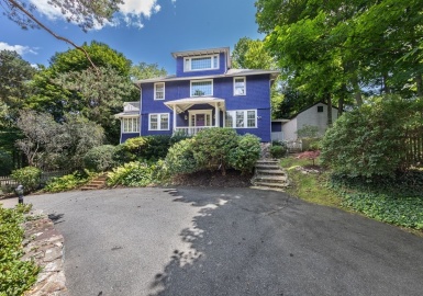 204 Atlantic Avenue, Marblehead, Massachusetts 01945, 3 Bedrooms Bedrooms, 8 Rooms Rooms,4.5 BathroomsBathrooms,Residential,For Sale,Atlantic Avenue,73145899