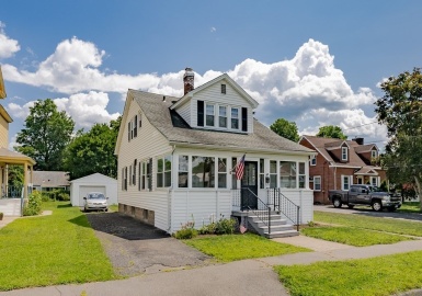 36 Cross St, Westfield, Massachusetts 01085, 3 Bedrooms Bedrooms, 6 Rooms Rooms,1.5 BathroomsBathrooms,Residential,For Sale,Cross St,73142786