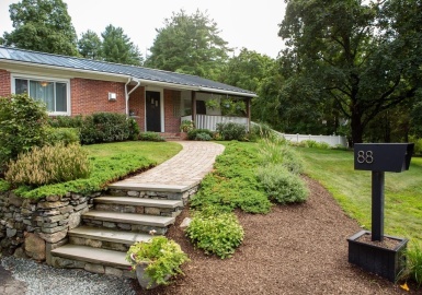 88 Brigham Street, Hudson, Massachusetts 01749, 3 Bedrooms Bedrooms, 10 Rooms Rooms,2 BathroomsBathrooms,Residential,For Sale,Brigham Street,73151208