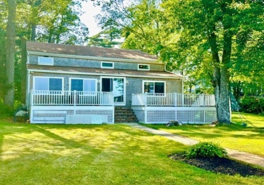 207 Lakeside Rd, Hanson, Massachusetts 02341, 3 Bedrooms Bedrooms, 8 Rooms Rooms,1.5 BathroomsBathrooms,Residential,For Sale,Lakeside Rd,73150749
