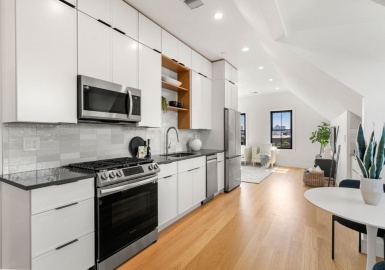 95 Cowper St, Boston, Massachusetts 02128, 1 Bedroom Bedrooms, 4 Rooms Rooms,1 BathroomBathrooms,Residential,For Sale,Cowper St,73160102