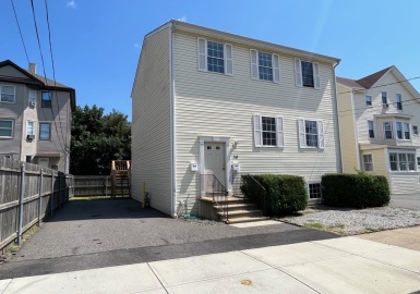116 Wilbur St, Fall River, Massachusetts 02724, 3 Bedrooms Bedrooms, 6 Rooms Rooms,2.5 BathroomsBathrooms,Residential,For Sale,Wilbur St,73146622