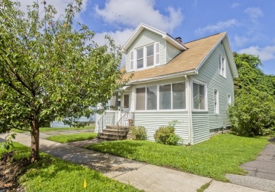 26 Southworth St, West Springfield, Massachusetts 01089, 3 Bedrooms Bedrooms, 6 Rooms Rooms,1 BathroomBathrooms,Residential,For Sale,Southworth St,73150649