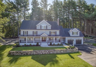 3 Takoma Cir, North Reading, Massachusetts 01864, 4 Bedrooms Bedrooms, 10 Rooms Rooms,3.5 BathroomsBathrooms,Residential,For Sale,Takoma Cir,73144290