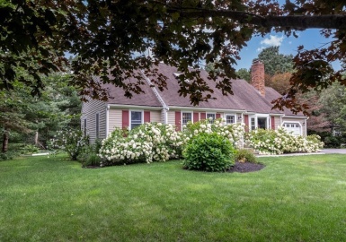 11 Sarah Lawrence Rd, Sandwich, Massachusetts 02563, 3 Bedrooms Bedrooms, 6 Rooms Rooms,2 BathroomsBathrooms,Residential,For Sale,Sarah Lawrence Rd,73150690